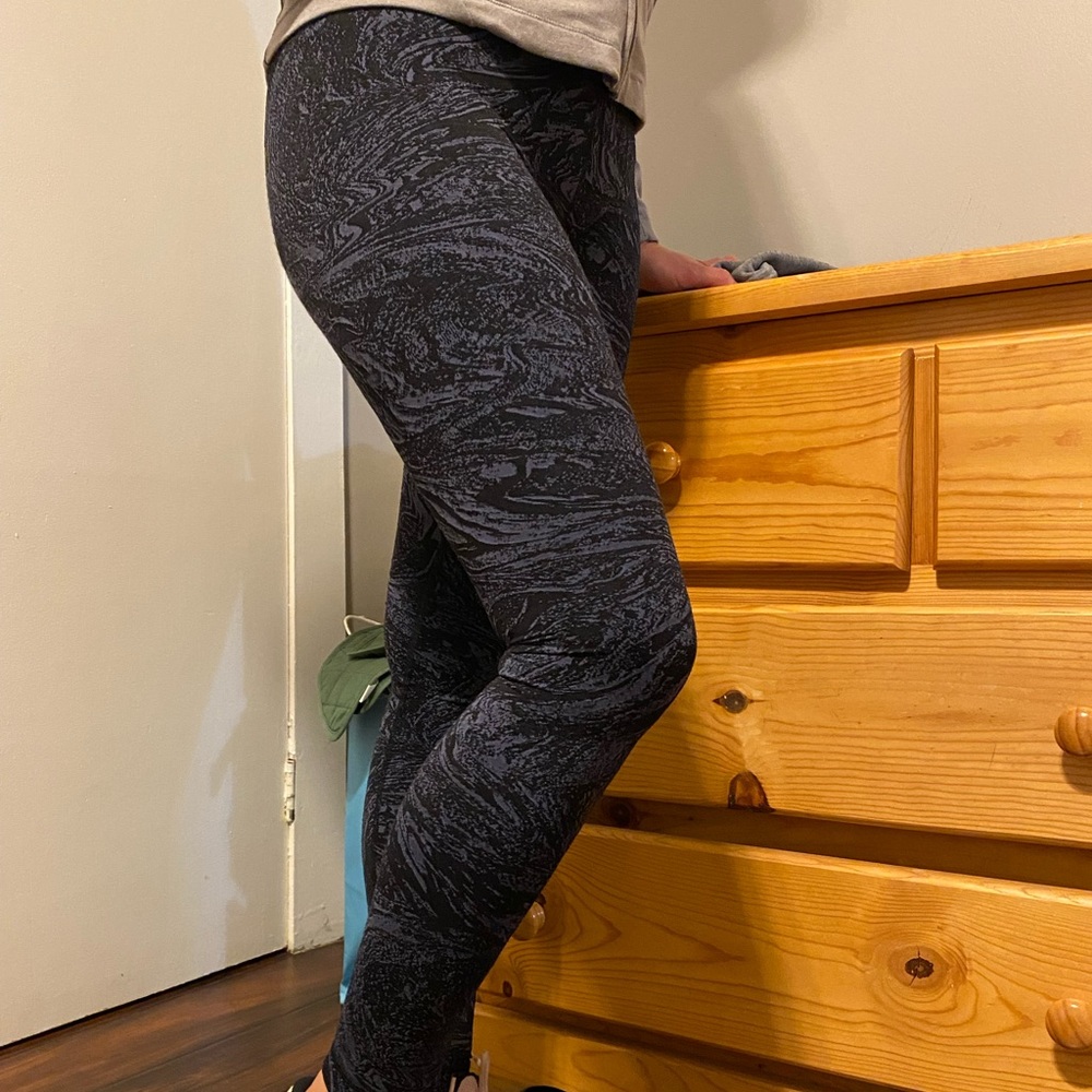 Lululemon size 2 leggings
